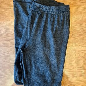 Womens cloud knit Outdoor Voices Jogger - Medium